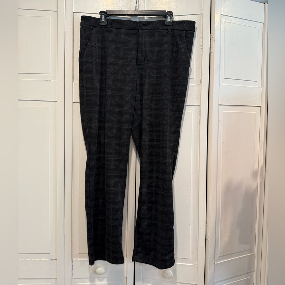 Lee straight leg pants size 16 EUC